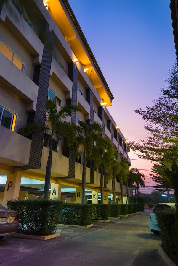 The Square Rayong Exterior foto